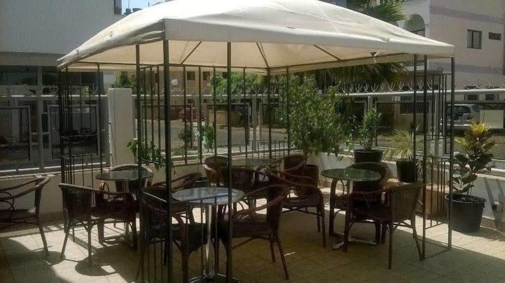 Hotel Roterdao Praia Kültér fotó